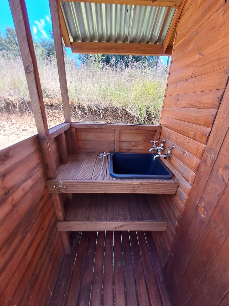The Kingfisher Lodge Camping Grounds